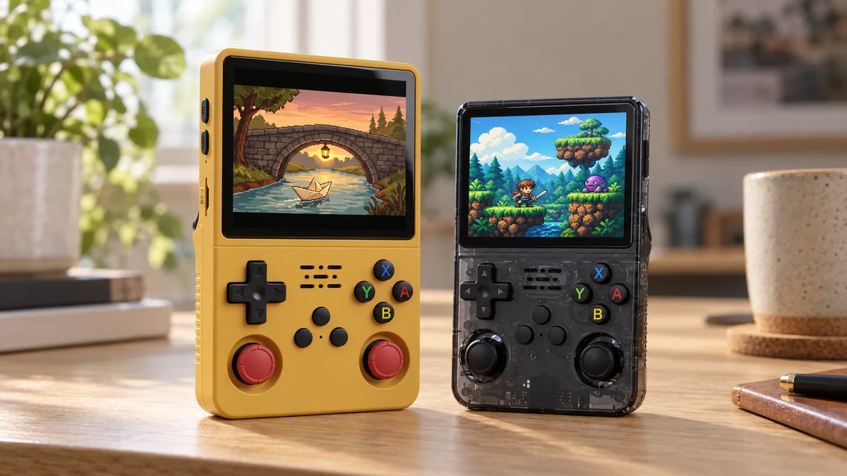 R36S Plus ou R36S : les vraies différences entre les deux consoles