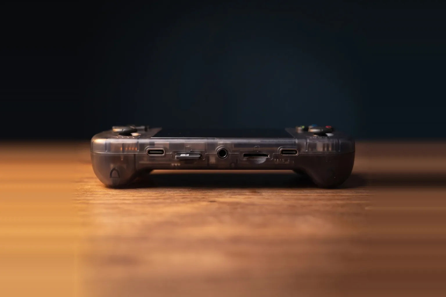 Bottom edge of the R36H Pro Max: USB-C ports, headphone jack and microSD slots